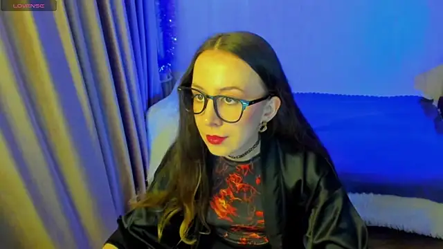 CurlySteph online show from 12-05-25, 05:20