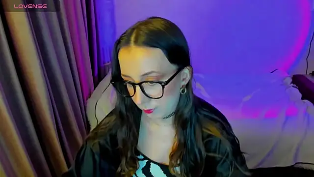 CurlySteph online show from 03-01-26, 07:27