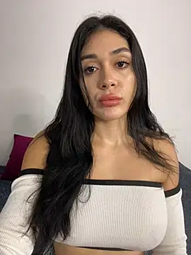 LaanaCooper online show from 02-11-25, 12:16