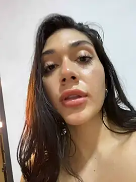 LaanaCooper online show from 02-13-25, 03:46