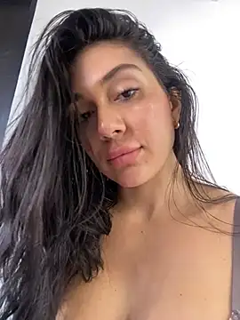 LaanaCooper online show from 02-19-25, 03:49