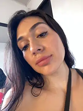 LaanaCooper online show from 02-21-25, 12:39