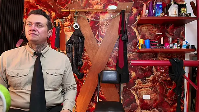 Snapshot of boy_n_girl chatting on 10-23-25, 09:41 boy n girl online show from 10-23-25, 09:41