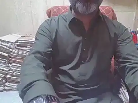 hairymaster95 online show from 10-23-25, 04:34