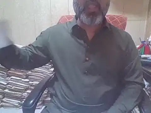 hairymaster95 online show from 10-24-25, 03:36