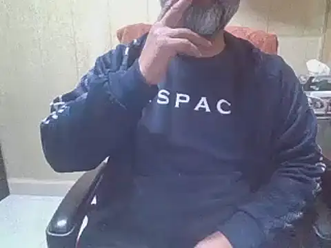 hairymaster95 online show from 02-08-26, 07:23