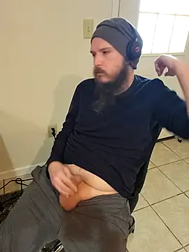 Snapshot of MarriedStraightCock chatting on 12-21-25, 03:41 MarriedStraightCock online show from 12-21-25, 03:41