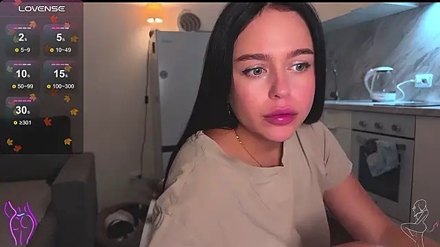 Snapshot of Megan_Nilson chatting on 12-05-24, 04:31 Megan Nilson online show from 12-05-24, 04:31