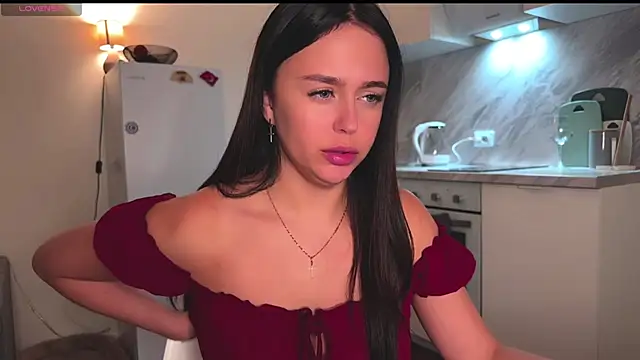 Snapshot of Megan_Nilson chatting on 01-05-25, 04:04 Megan Nilson online show from 01-05-25, 04:04