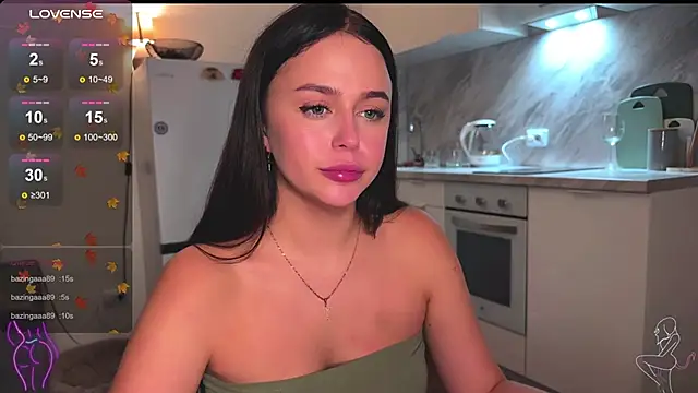 Snapshot of Megan_Nilson chatting on 01-11-25, 04:16 Megan Nilson online show from 01-11-25, 04:16