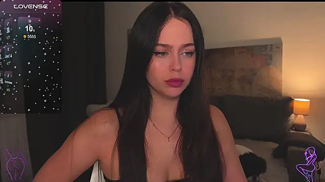 Snapshot of Megan_Nilson chatting on 02-01-25, 03:50 Megan Nilson online show from 02-01-25, 03:50