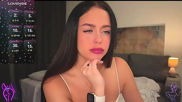 Snapshot of Megan_Nilson chatting on 02-08-25, 06:01 Megan Nilson online show from 02-08-25, 06:01