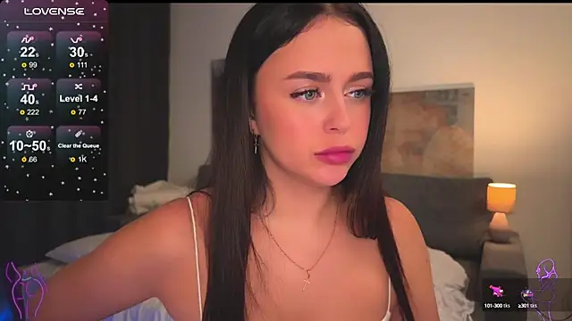 Snapshot of Megan_Nilson chatting on 02-08-25, 09:04 Megan Nilson online show from 02-08-25, 09:04