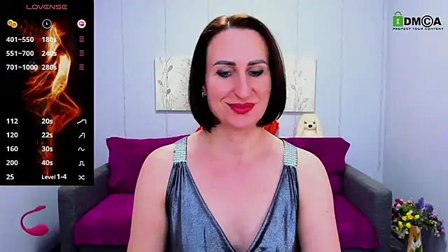 Nia Smithh online show from 02-28-25, 01:14