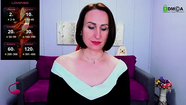 Nia Smithh online show from 03-06-25, 03:45