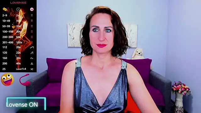 Nia Smithh online show from 09-23-25, 12:19