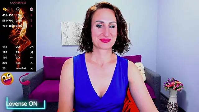 Nia Smithh online show from 09-24-25, 12:19