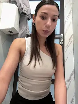  MiaQueen  online show from 02-09-26, 11:20