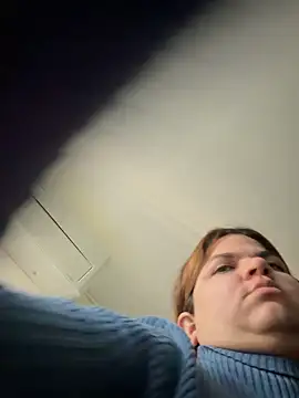 nurse becky online show from 11-18-25, 03:05