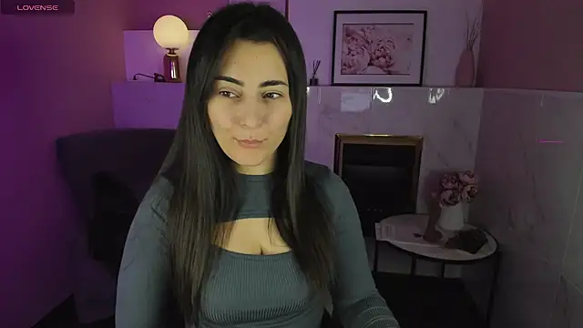 KylieMellow online show from 01-11-25, 08:43