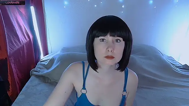 Snapshot of bekyboop chatting on 10-28-25, 10:41 bekyboop online show from 10-28-25, 10:41