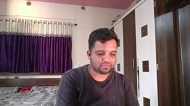 dhruv love online show from 02-17-25, 11:44