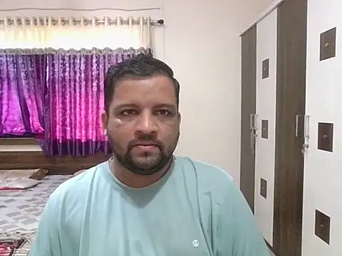 dhruv love online show from 10-29-25, 04:04