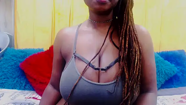 Snapshot of Bustydiva88 chatting on 02-07-26, 01:48 Bustydiva88 online show from 02-07-26, 01:48