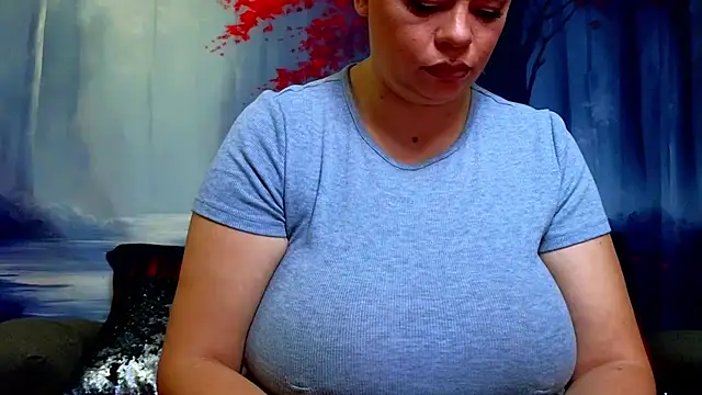 ElizabethEven online show from 12-14-25, 05:51