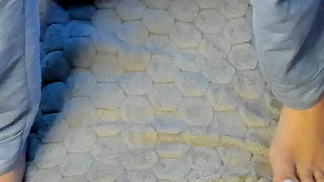 Snapshot of MaggieCake chatting on 11-06-25, 05:08 MaggieCake online show from 11-06-25, 05:08