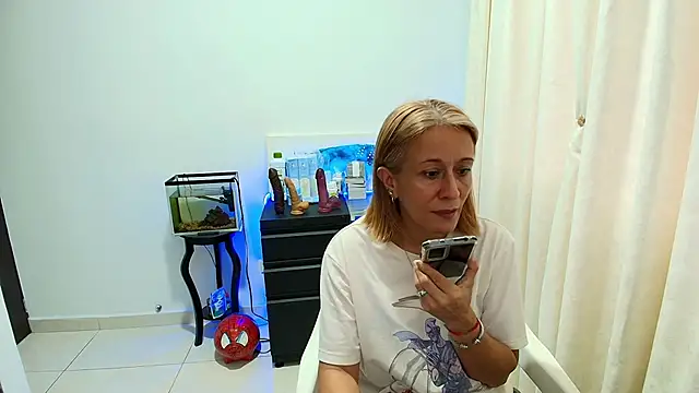 Naty Stone online show from 10-14-25, 10:32