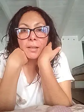 Anypink online show from 03-22-26, 10:35