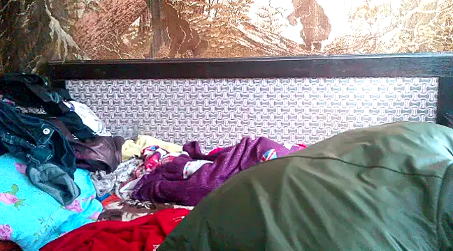 Snapshot of WildMissNiks chatting on 03-11-25, 12:06 WildMissNiks online show from 03-11-25, 12:06