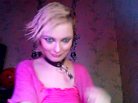 WildMissNiks online show from 11-01-25, 09:44