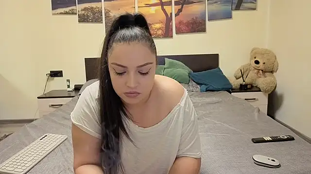 adelline online show from 02-07-26, 09:40