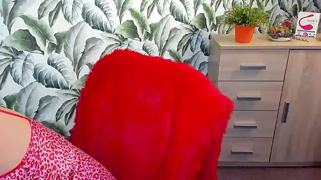 Ellennaughty online show from 01-31-25, 02:15