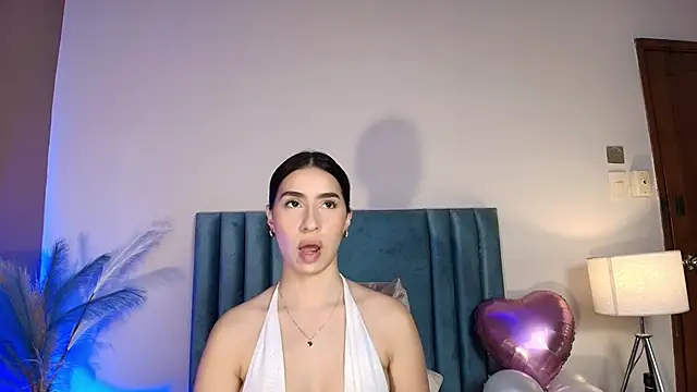 Christy Sea online show from 11-14-25, 06:39