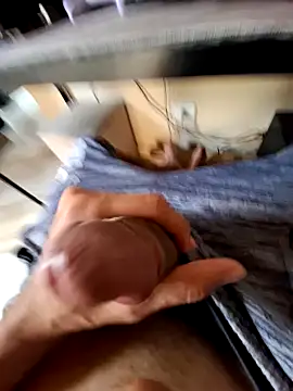 Snapshot of guilherme205 chatting on 01-25-25, 06:13 guilherme205 online show from 01-25-25, 06:13