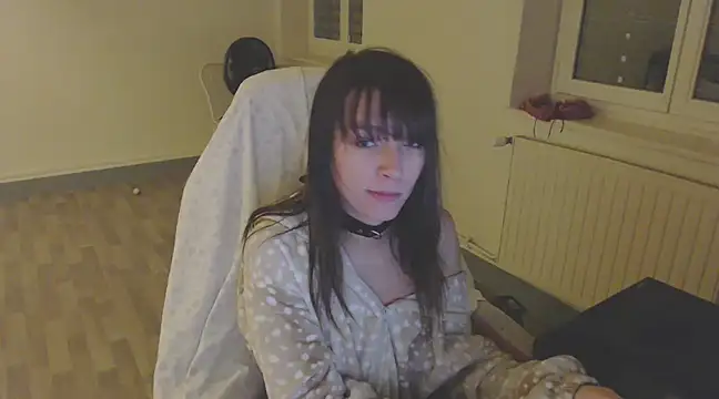 missthon0 online show from 12-04-24, 11:57