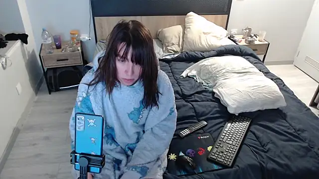 missthon0 online show from 10-09-25, 11:08