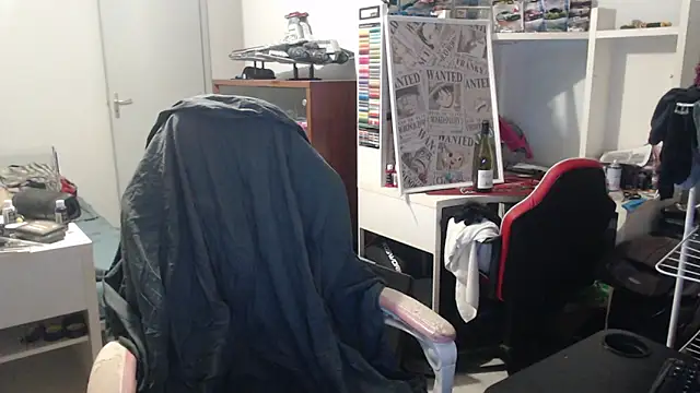 missthon0 online show from 02-08-26, 03:37