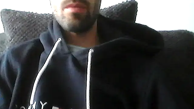 Snapshot of juju156111 chatting on 10-24-25, 08:33 juju156111 online show from 10-24-25, 08:33