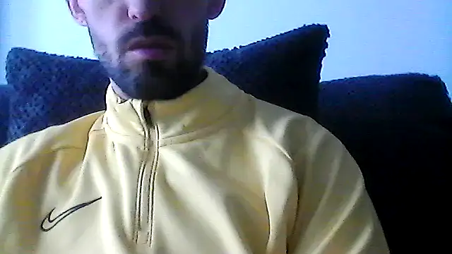 Snapshot of juju156111 chatting on 11-27-25, 10:28 juju156111 online show from 11-27-25, 10:28