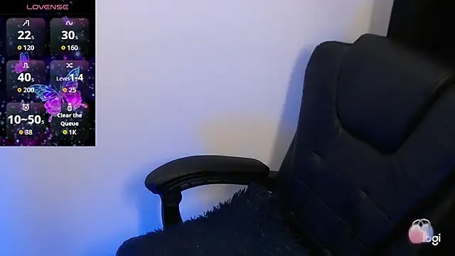 Snapshot of spicey_latina chatting on 09-28-25, 03:17 spicey latina online show from 09-28-25, 03:17