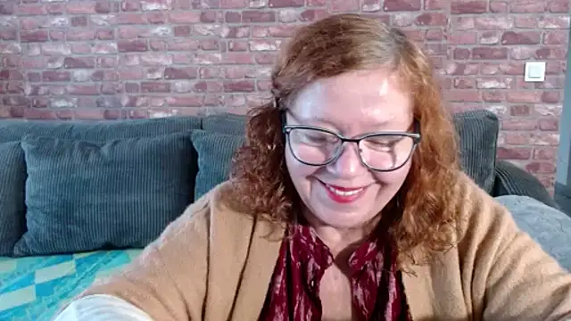Adelewildx online show from 11-14-25, 11:09