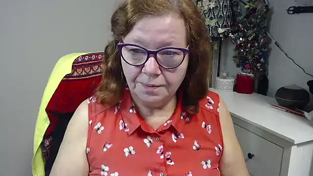 Adelewildx online show from 12-16-25, 05:23