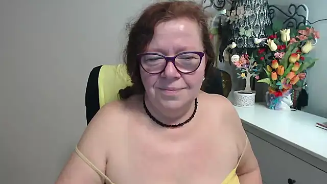 Snapshot of Adelewildx chatting on 03-02-26, 05:08 Adelewildx online show from 03-02-26, 05:08