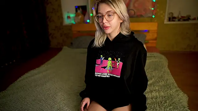 Allison Cuty online show from 03-20-25, 12:19