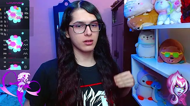 Snapshot of Alice_Bathory chatting on 01-29-25, 11:04 Alice Bathory online show from 01-29-25, 11:04