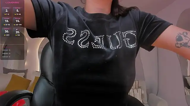 Snapshot of BrennaWalker chatting on 03-06-25, 03:13 BrennaWalker online show from 03-06-25, 03:13
